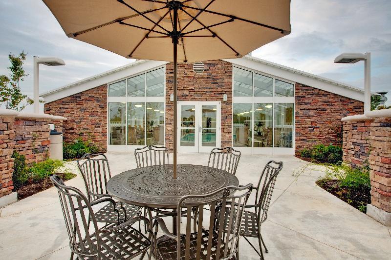 Holiday Inn Hotel & Suites Memphis-Wolfchase Galleria By Ihg Exterior photo